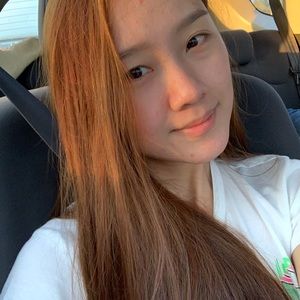 Meet your Posher, Huyen